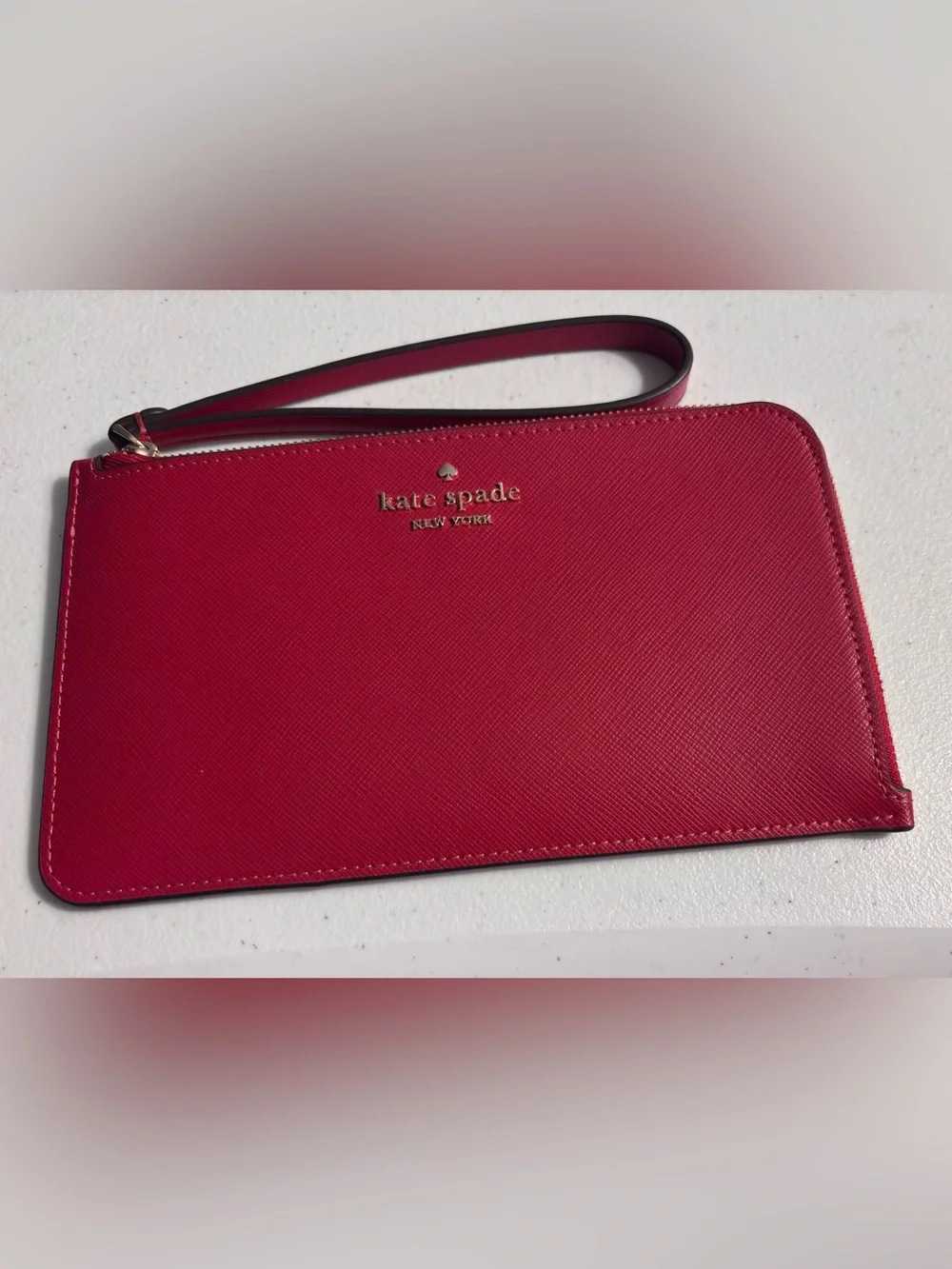 kate spade Lucy Medium RED Wristlet